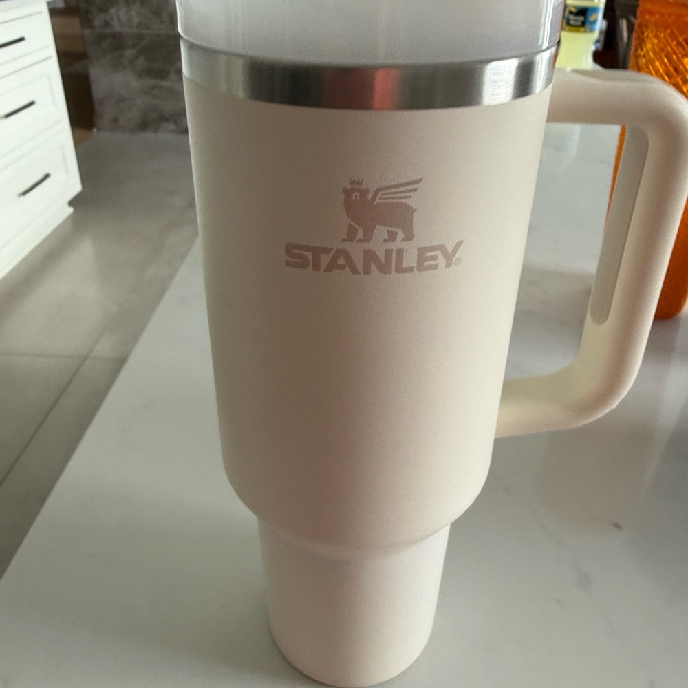 Stanley Off-White Mug with Handle